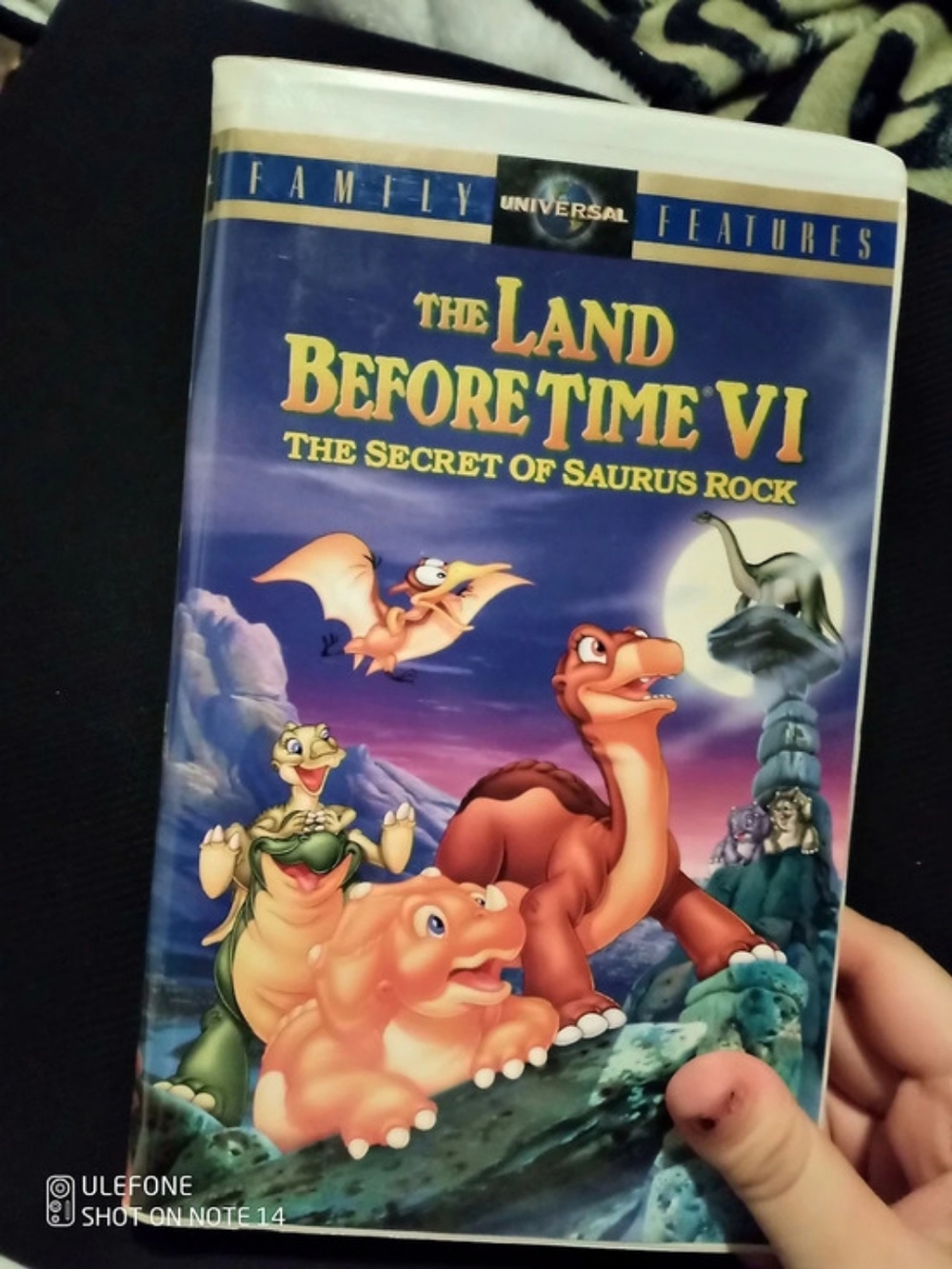 Universal The Land Before Time VI: The Secret of Saurus Rock VHS Tape